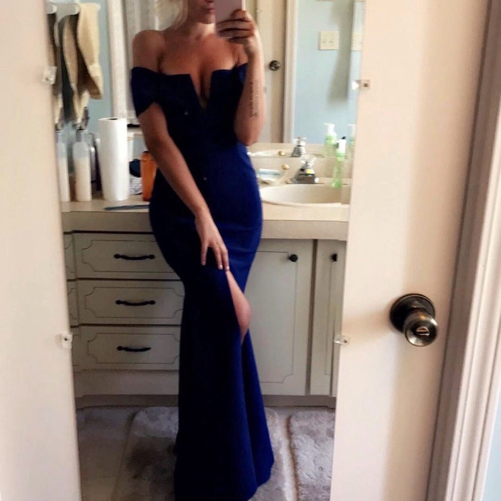 BCBG Amalie Gown